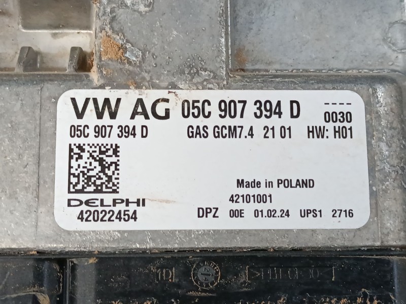 Recambio de centralita motor uce para volkswagen polo vi (aw1, bz1, ae1) 1.0 tsi referencia OEM IAM 05C907394D 42022454 