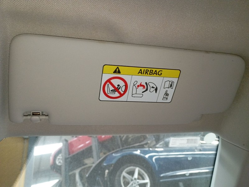 Recambio de parasol derecho para volkswagen polo vi (aw1, bz1, ae1) 1.0 tsi referencia OEM IAM   