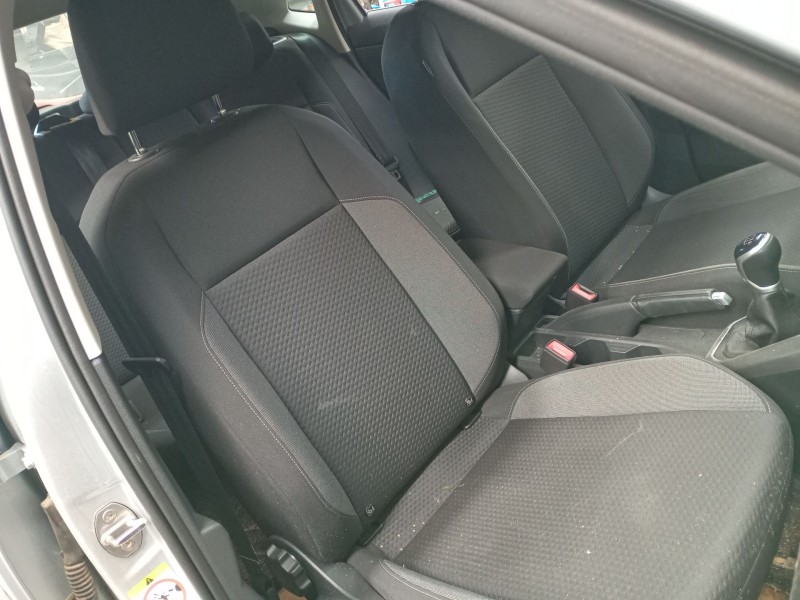 volkswagen polo vi (aw1, bz1, ae1) del año 2024