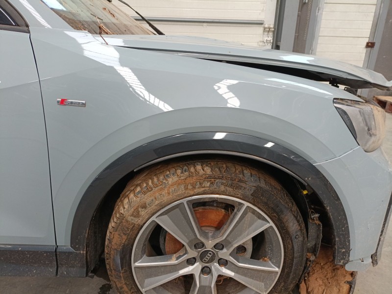 Recambio de aleta delantera derecha para audi q2 (gab, gag) 30 tdi referencia OEM IAM   