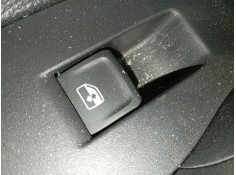 Recambio de mando elevalunas trasero izquierdo para volkswagen polo vi (aw1, bz1, ae1) 1.0 tsi referencia OEM IAM   