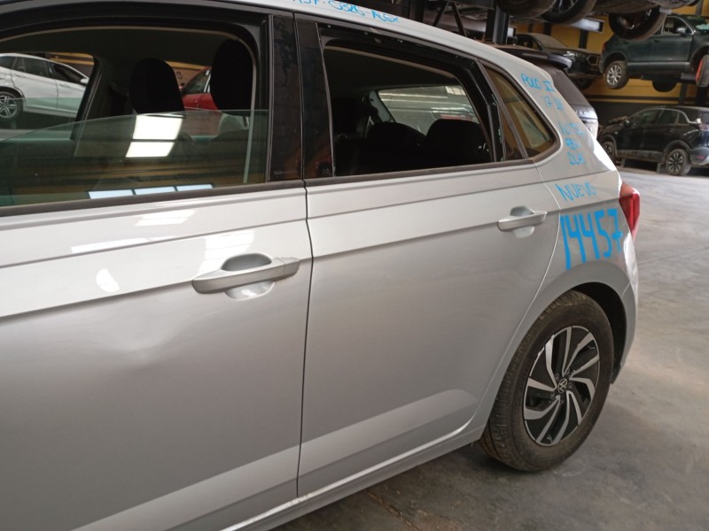 Recambio de puerta trasera izquierda para volkswagen polo vi (aw1, bz1, ae1) 1.0 tsi referencia OEM IAM   