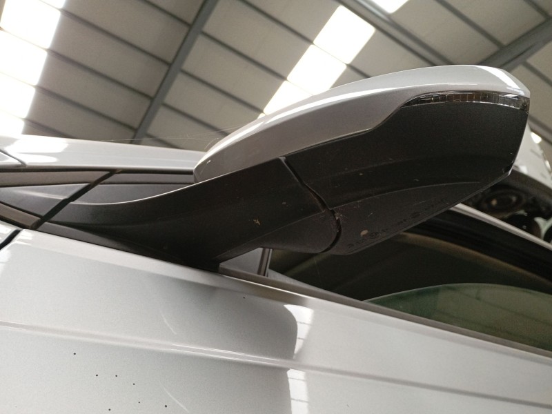 Recambio de retrovisor izquierdo electrico para volkswagen polo vi (aw1, bz1, ae1) 1.0 tsi referencia OEM IAM   