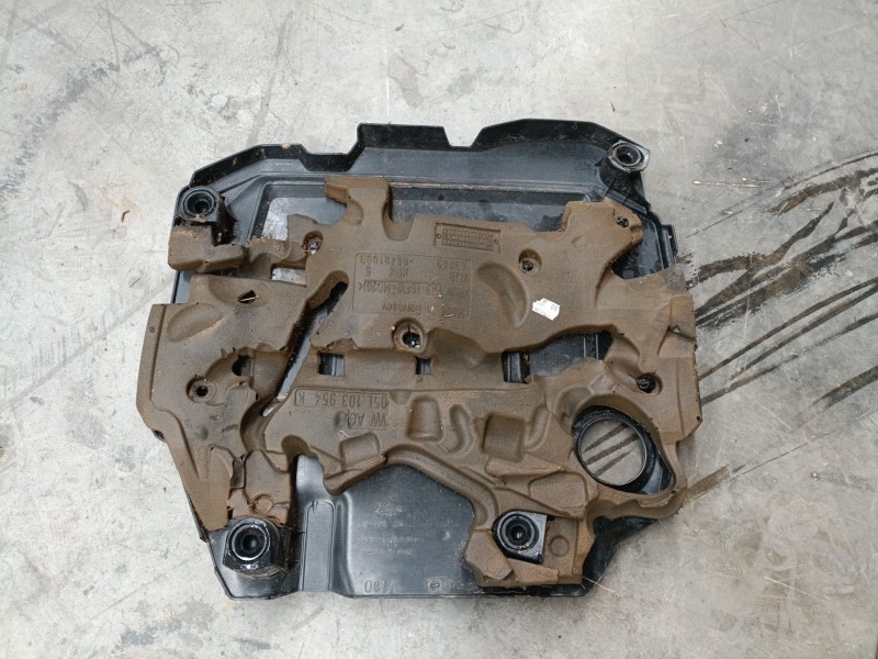 Recambio de tapa motor para audi q2 (gab, gag) 30 tdi referencia OEM IAM   