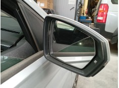 RETROVISOR DERECHO ELECTRICO 