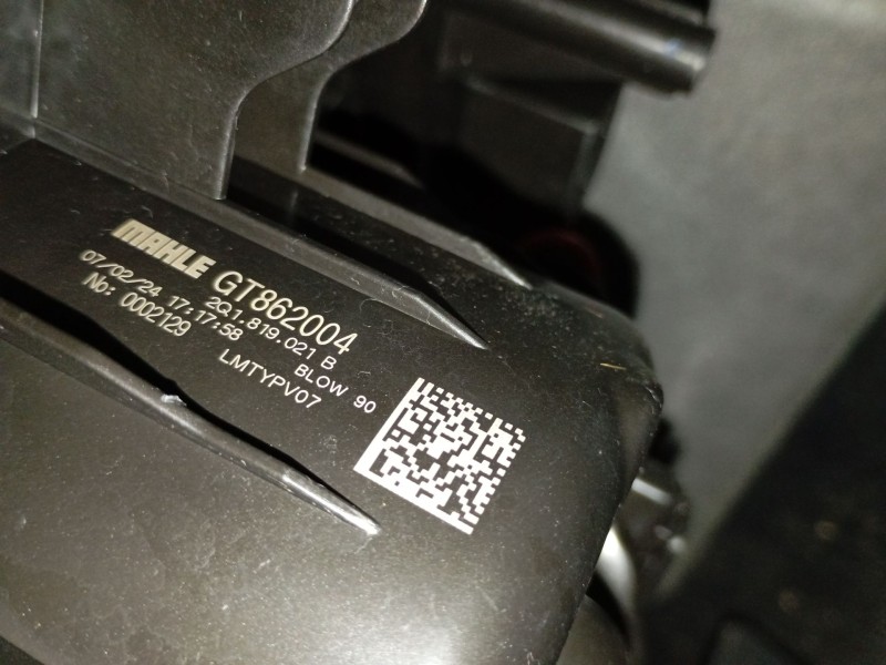 Recambio de ventilador calefaccion para volkswagen polo vi (aw1, bz1, ae1) 1.0 tsi referencia OEM IAM 2Q1819021B  