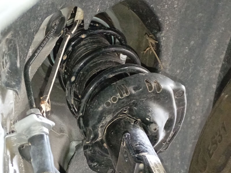 Recambio de amortiguador delantero derecho para volkswagen polo vi (aw1, bz1, ae1) 1.0 tsi referencia OEM IAM   