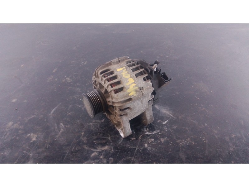 Recambio de alternador para ford focus iii turnier 1.5 tdci referencia OEM IAM   