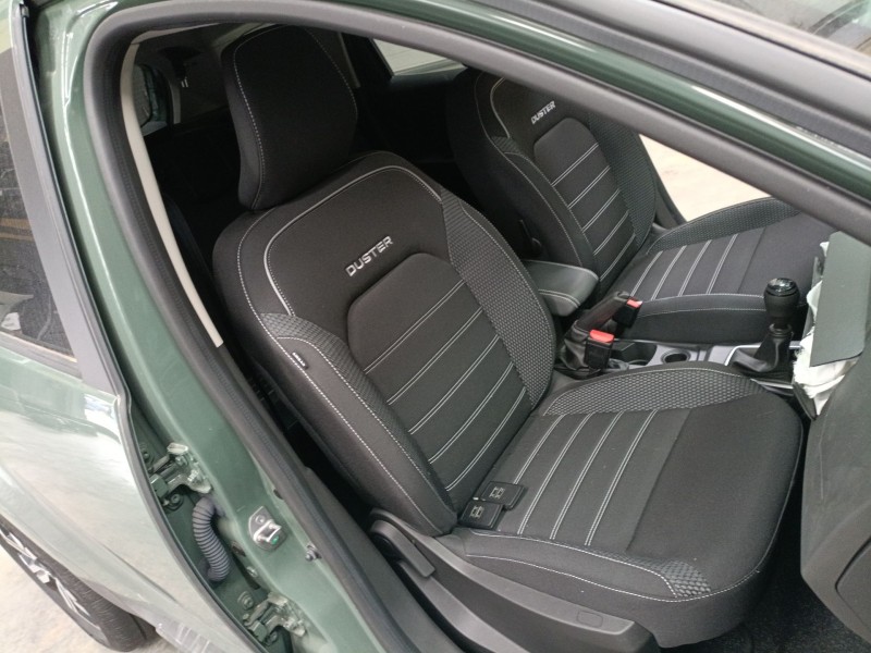 dacia duster (hm_) del año 2023