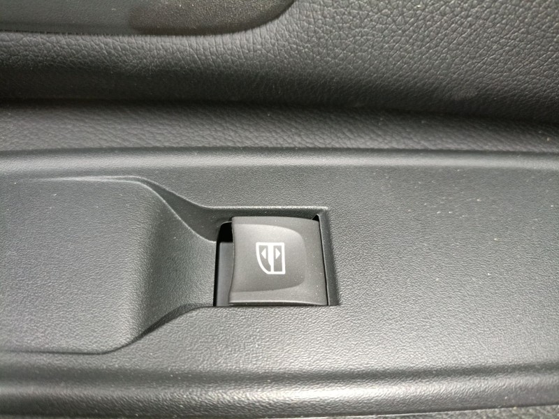 Recambio de mando elevalunas delantero derecho para dacia duster (hm_) 1.3 tce 130 (hmmf) referencia OEM IAM   