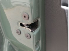 CERRADURA PUERTA DELANTERA IZQUIERDA 