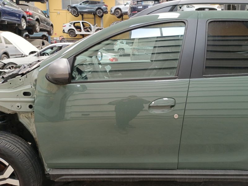 Recambio de puerta delantera izquierda para dacia duster (hm_) 1.3 tce 130 (hmmf) referencia OEM IAM   