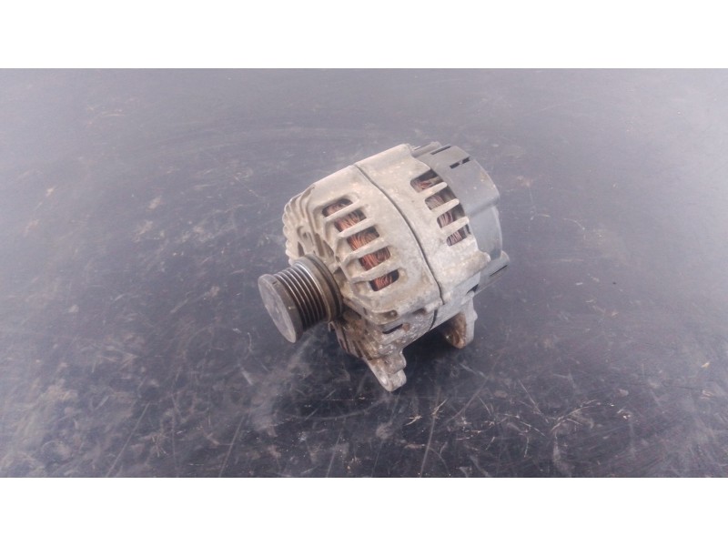 Recambio de alternador para audi q5 (8rb) 2.0 tdi quattro referencia OEM IAM   