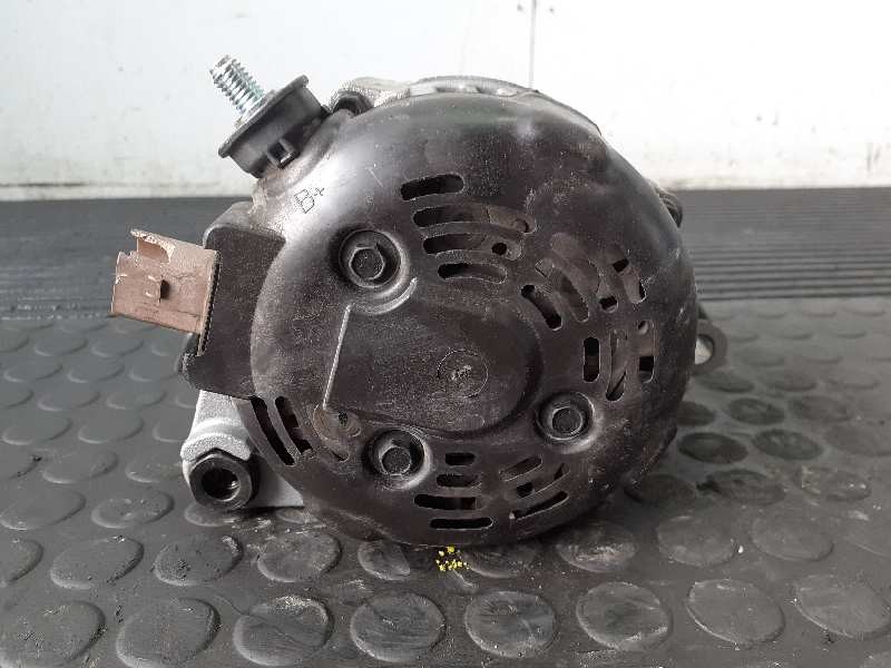 Recambio de alternador para kia cee´d drive referencia OEM IAM MS1042113580 373002A750 