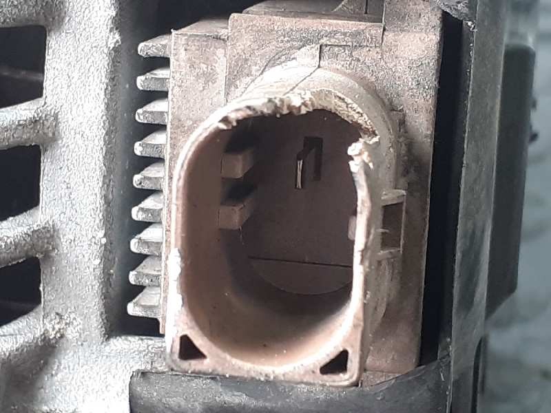 Recambio de alternador para kia cee´d drive referencia OEM IAM MS1042113580 373002A750 