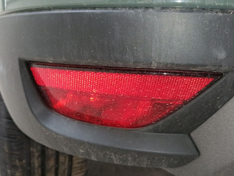 Recambio de piloto trasero izquierdo paragolpes para dacia duster (hm_) 1.3 tce 130 (hmmf) referencia OEM IAM   