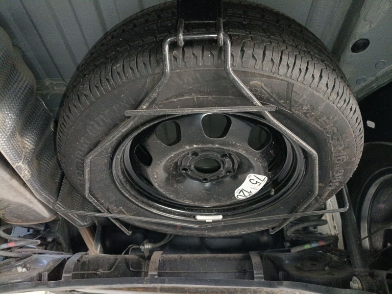 Recambio de neumatico repuesto para dacia duster (hm_) 1.3 tce 130 (hmmf) referencia OEM IAM 215/65/16  