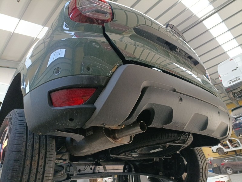 Recambio de paragolpes trasero para dacia duster (hm_) 1.3 tce 130 (hmmf) referencia OEM IAM   