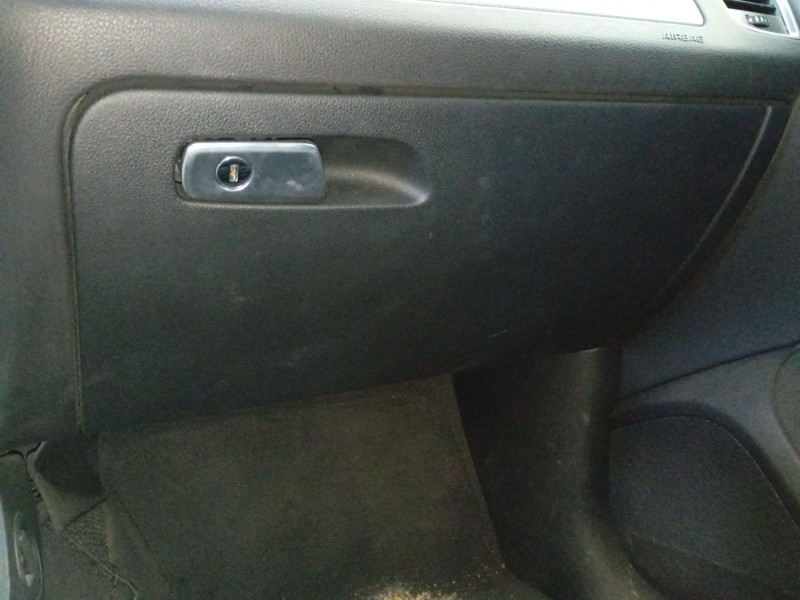 Recambio de guantera para audi q5 (8rb) 2.0 tdi referencia OEM IAM   