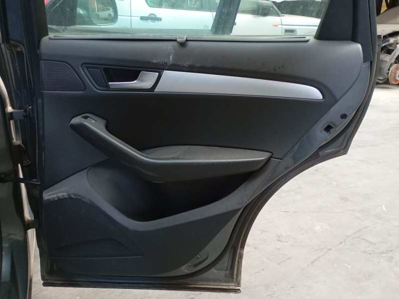 Recambio de guarnecido puerta trasera derecha para audi q5 (8rb) 2.0 tdi referencia OEM IAM   