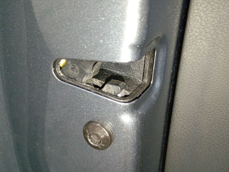 Recambio de cerradura puerta trasera izquierda para audi q5 (8rb) 2.0 tdi referencia OEM IAM   