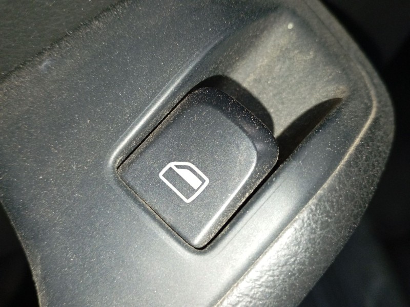 Recambio de mando elevalunas trasero izquierdo para audi q5 (8rb) 2.0 tdi referencia OEM IAM   