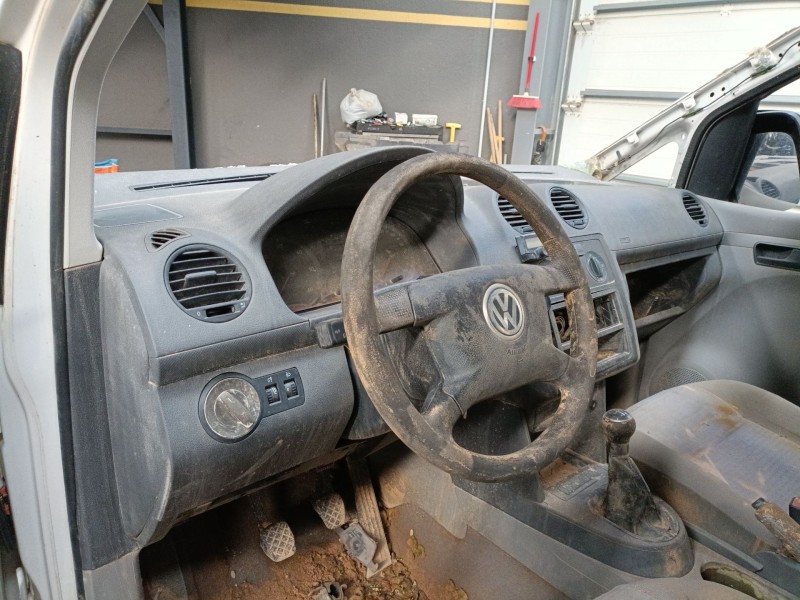Recambio de salpicadero para volkswagen caddy iii furgoneta/monovolumen (2ka, 2kh, 2ca, 2ch) 2.0 sdi referencia OEM IAM   