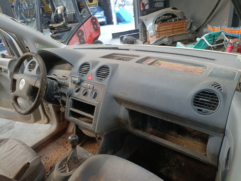 Recambio de salpicadero para volkswagen caddy iii furgoneta/monovolumen (2ka, 2kh, 2ca, 2ch) 2.0 sdi referencia OEM IAM   