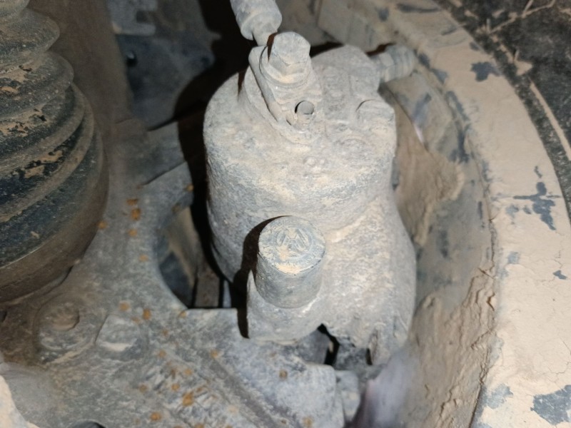 Recambio de pinza freno delantera izquierda para volkswagen caddy iii furgoneta/monovolumen (2ka, 2kh, 2ca, 2ch) 2.0 sdi referen