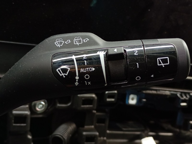 Recambio de mando limpia para kia sportage v (nq5) 1.6 t-gdi referencia OEM IAM   