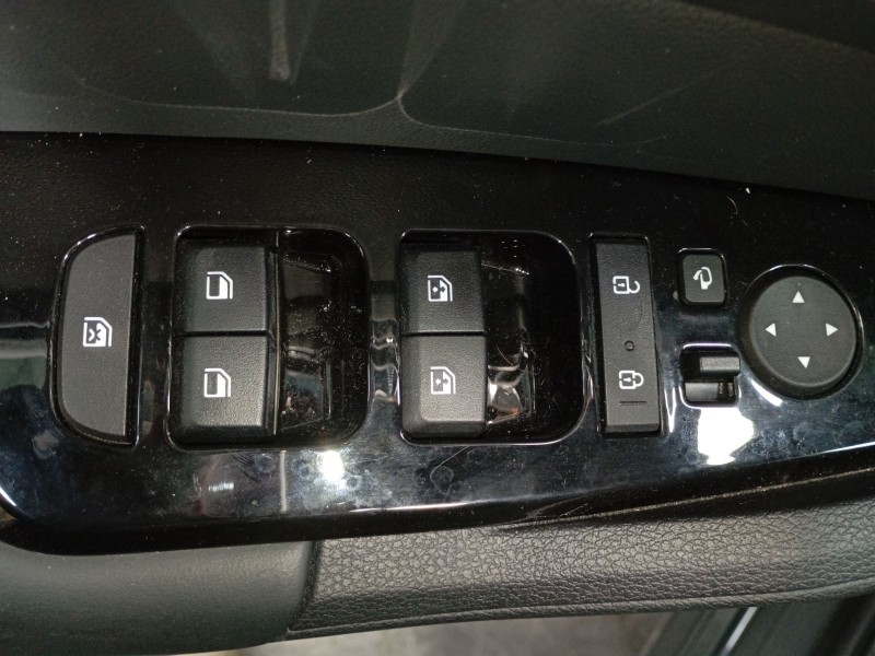 Recambio de mando elevalunas delantero izquierdo para kia sportage v (nq5) 1.6 t-gdi referencia OEM IAM   