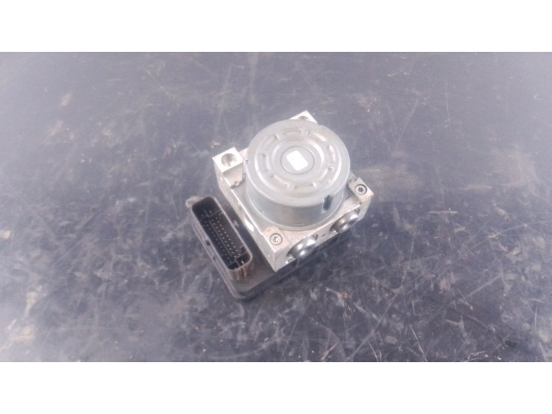 Recambio de abs para hyundai i10 ii (ba, ia) 1.0 referencia OEM IAM 58900B4800  