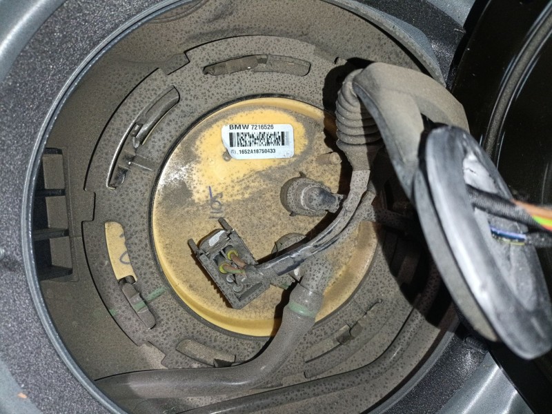 Recambio de aforador para bmw x4 (f26) xdrive 20 d referencia OEM IAM 7216526  