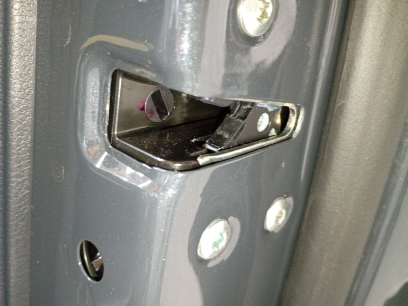 Recambio de cerradura puerta trasera derecha para kia sportage v (nq5) 1.6 t-gdi referencia OEM IAM   