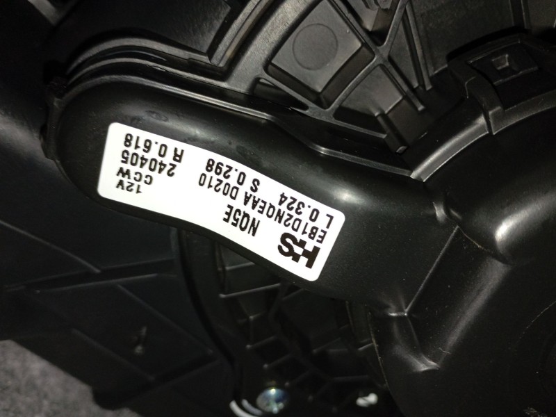 Recambio de ventilador calefaccion para kia sportage v (nq5) 1.6 t-gdi referencia OEM IAM   