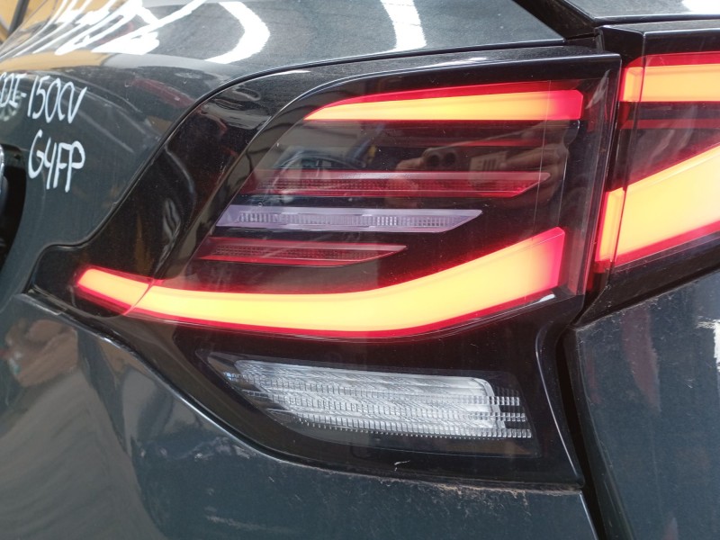 Recambio de piloto trasero izquierdo para kia sportage v (nq5) 1.6 t-gdi referencia OEM IAM   