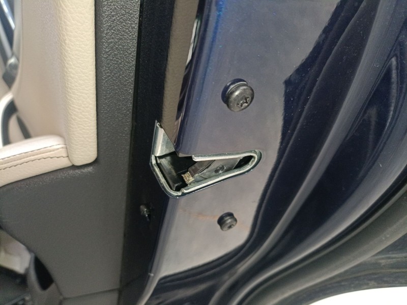 Recambio de cerradura puerta trasera derecha para bmw x4 (f26) xdrive 20 d referencia OEM IAM   