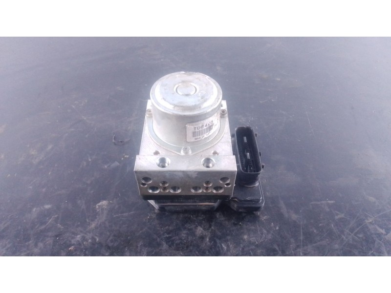 Recambio de abs para nissan juke (f15) 1.6 referencia OEM IAM 476601KK0A  