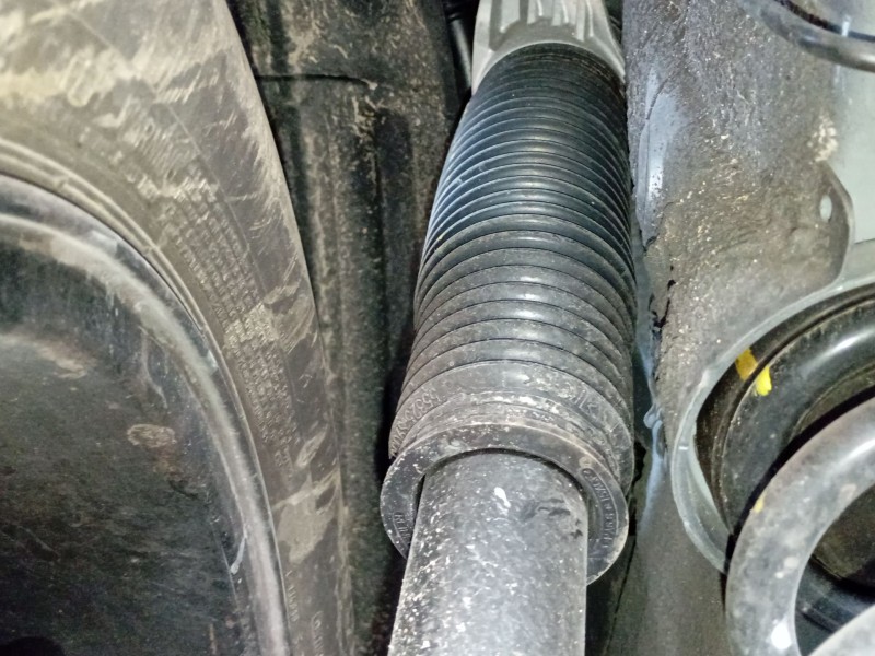 Recambio de amortiguador trasero izquierdo para kia sportage v (nq5) 1.6 t-gdi referencia OEM IAM   