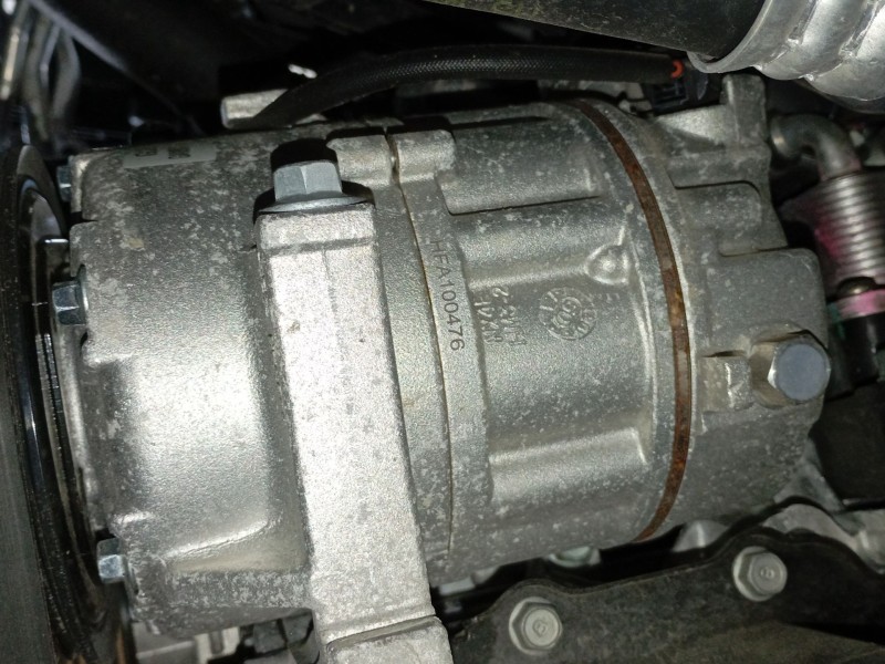 Recambio de compresor aire acondicionado para kia sportage v (nq5) 1.6 t-gdi referencia OEM IAM   