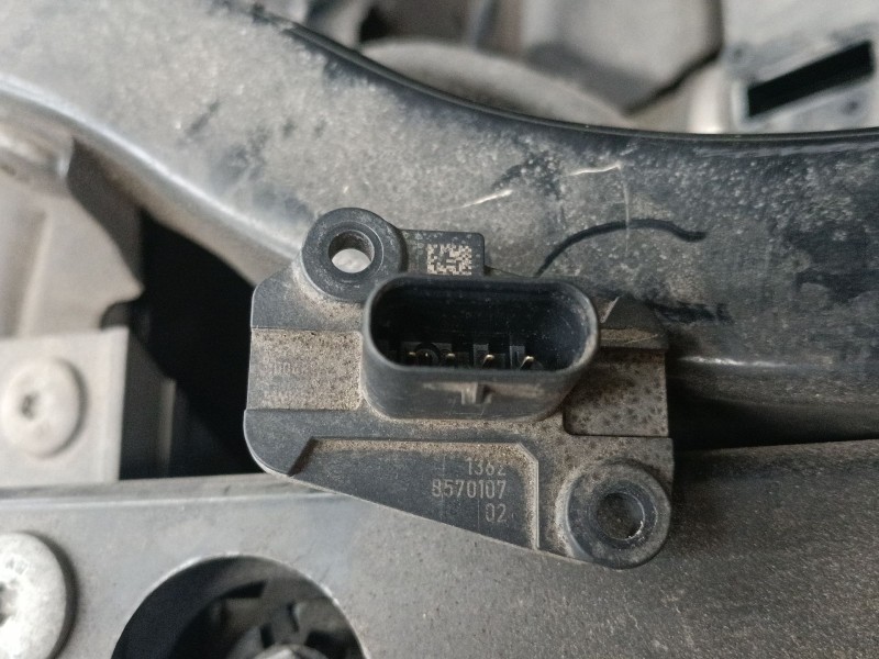 Recambio de caudalimetro para bmw x4 (f26) xdrive 20 d referencia OEM IAM 8570107  