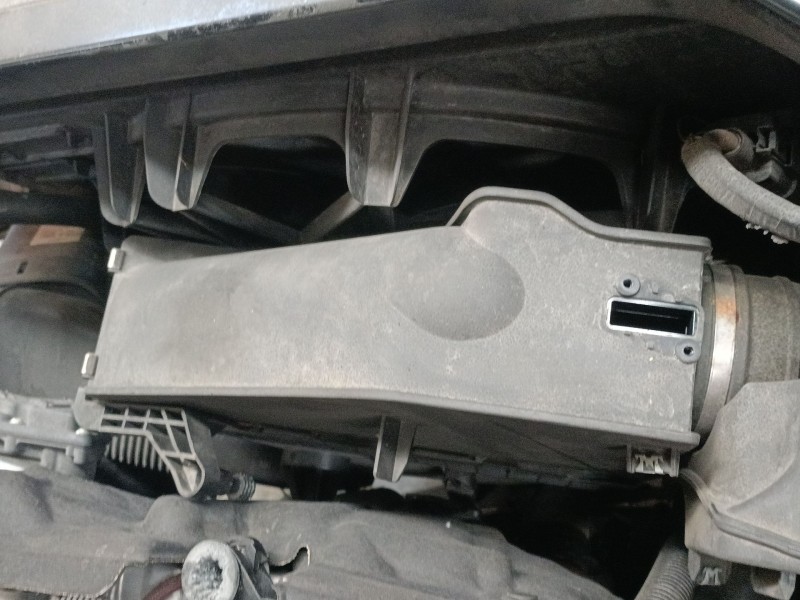 Recambio de filtro aire para bmw x4 (f26) xdrive 20 d referencia OEM IAM   