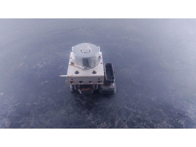 Recambio de abs para renault clio iv (bh_) 0.9 tce 90 referencia OEM IAM 476601203R  