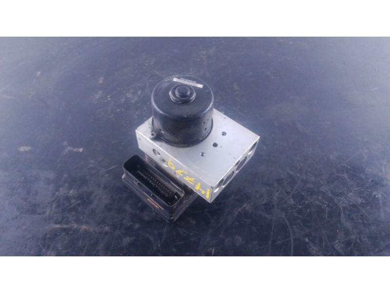 Recambio de abs para volkswagen multivan t5 (7hm, 7hn, 7hf, 7ef, 7em, 7en) 2.5 tdi referencia OEM IAM   