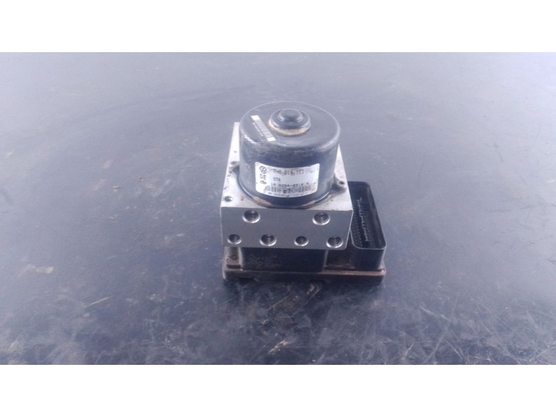 Recambio de abs para volkswagen multivan t5 (7hm, 7hn, 7hf, 7ef, 7em, 7en) 2.5 tdi referencia OEM IAM   