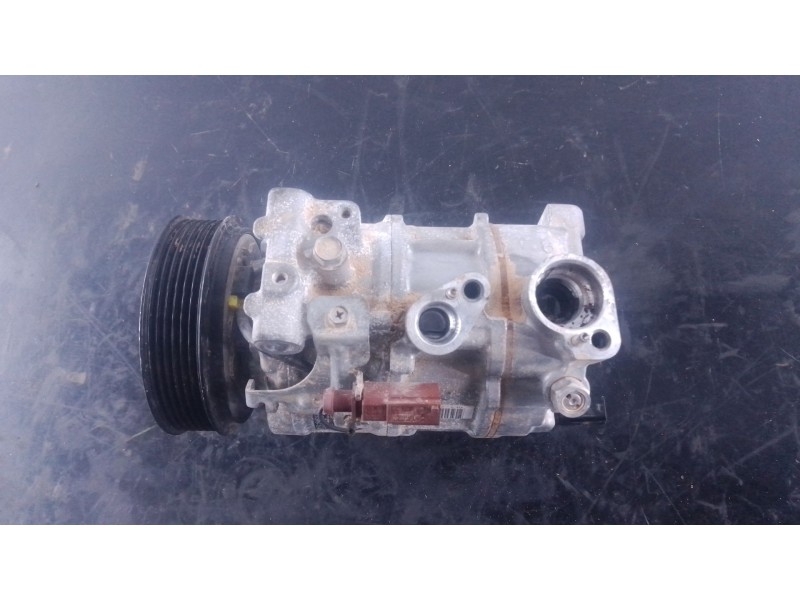 Recambio de compresor aire acondicionado para volkswagen tiguan (ad1, ax1) 2.0 tdi referencia OEM IAM 3Q0816803D  
