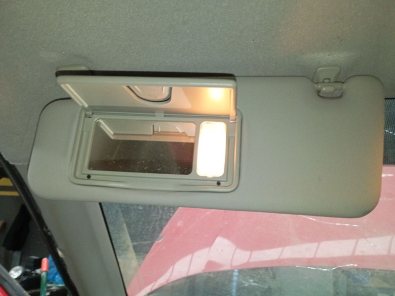 Recambio de parasol izquierdo para suzuki vitara (ly) 1.0 (apk 310) referencia OEM IAM   