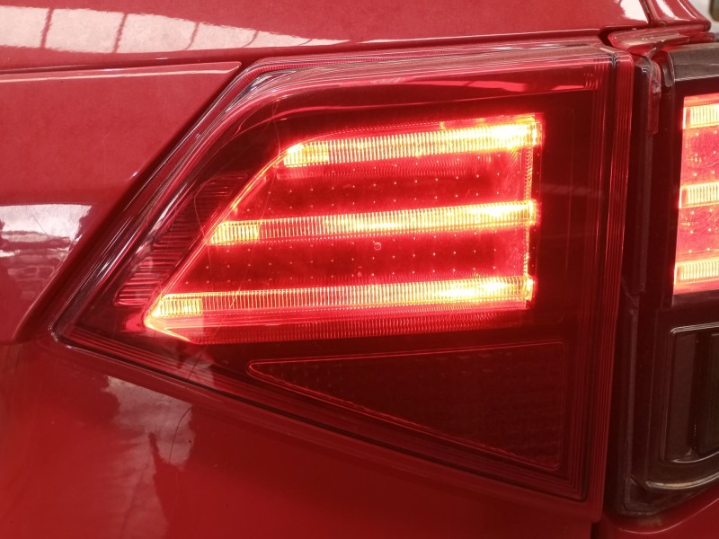 Recambio de piloto trasero derecho porton para suzuki vitara (ly) 1.0 (apk 310) referencia OEM IAM   