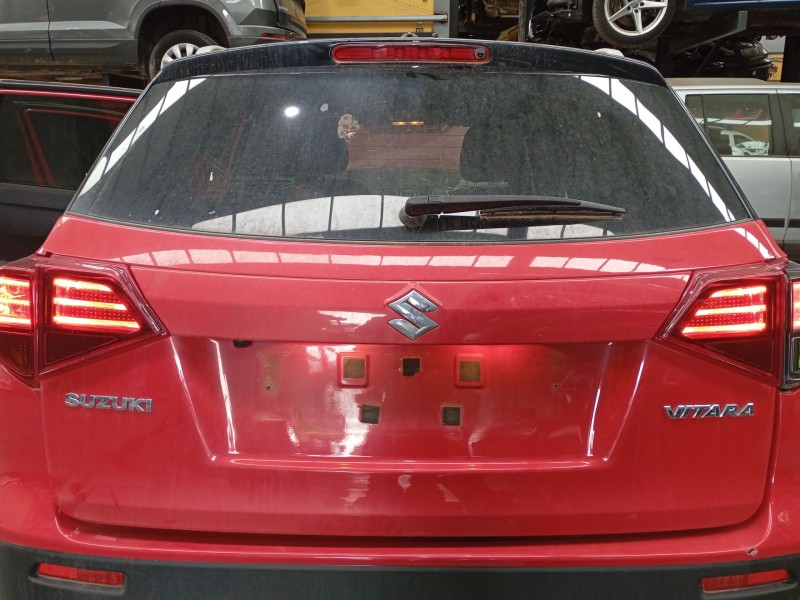 Recambio de porton trasero para suzuki vitara (ly) 1.0 (apk 310) referencia OEM IAM   