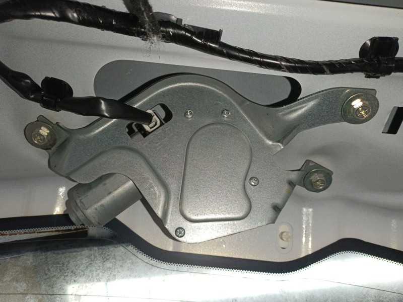 Recambio de motor limpia trasero para mazda cx-3 (dk) 1.5 skyactiv-d (dk2ws) referencia OEM IAM   